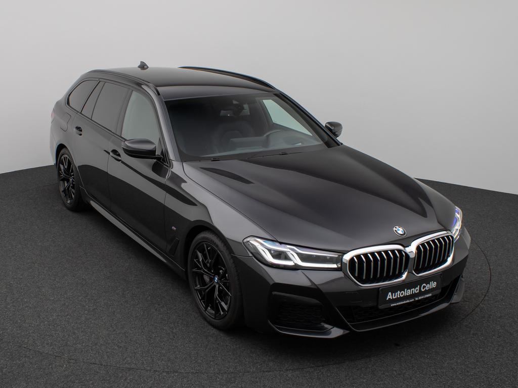 BMW 540 2022