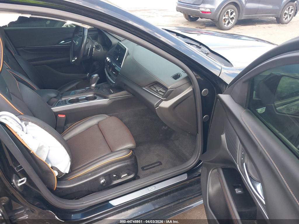 Cadillac CT4 2023