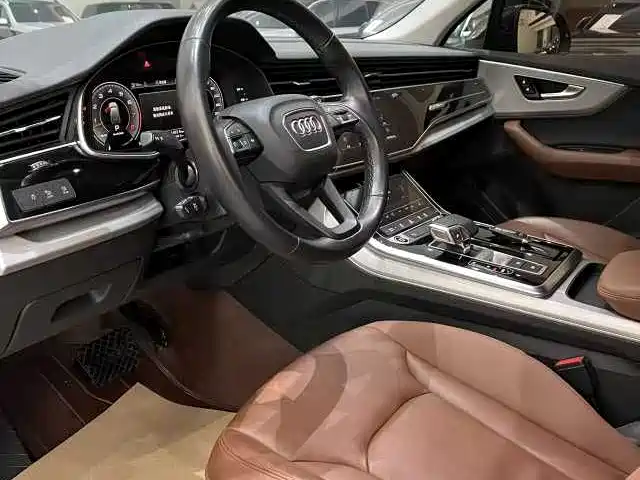 Audi Q7 2023