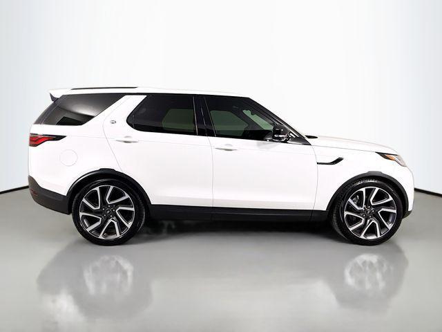 Land Rover Discovery 2025