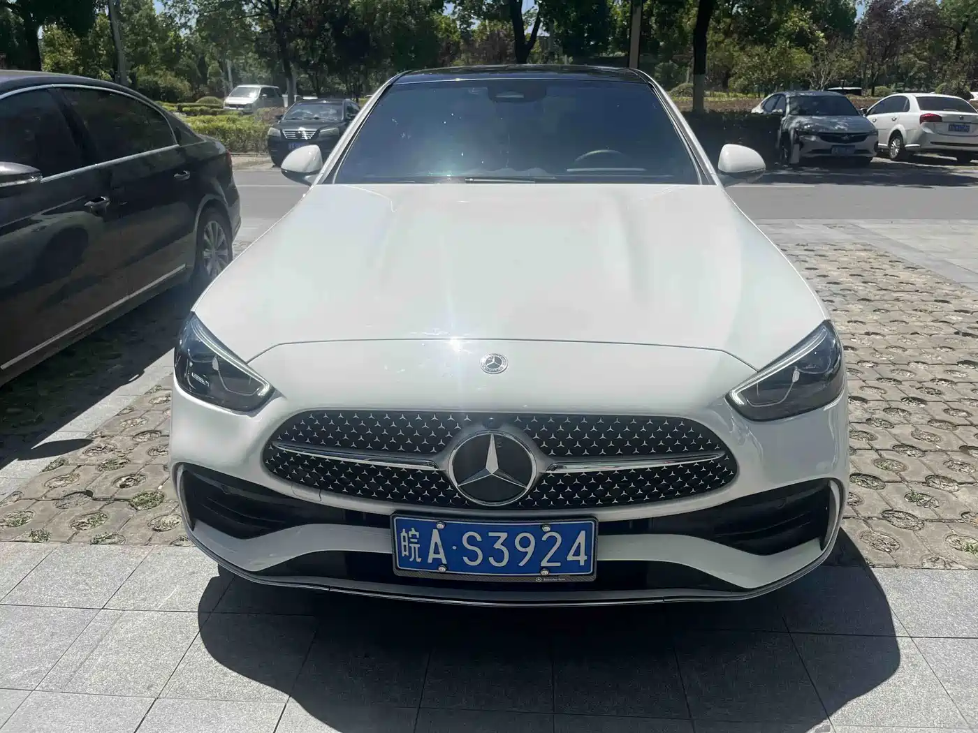 Mercedes-Benz C-Класс 2025