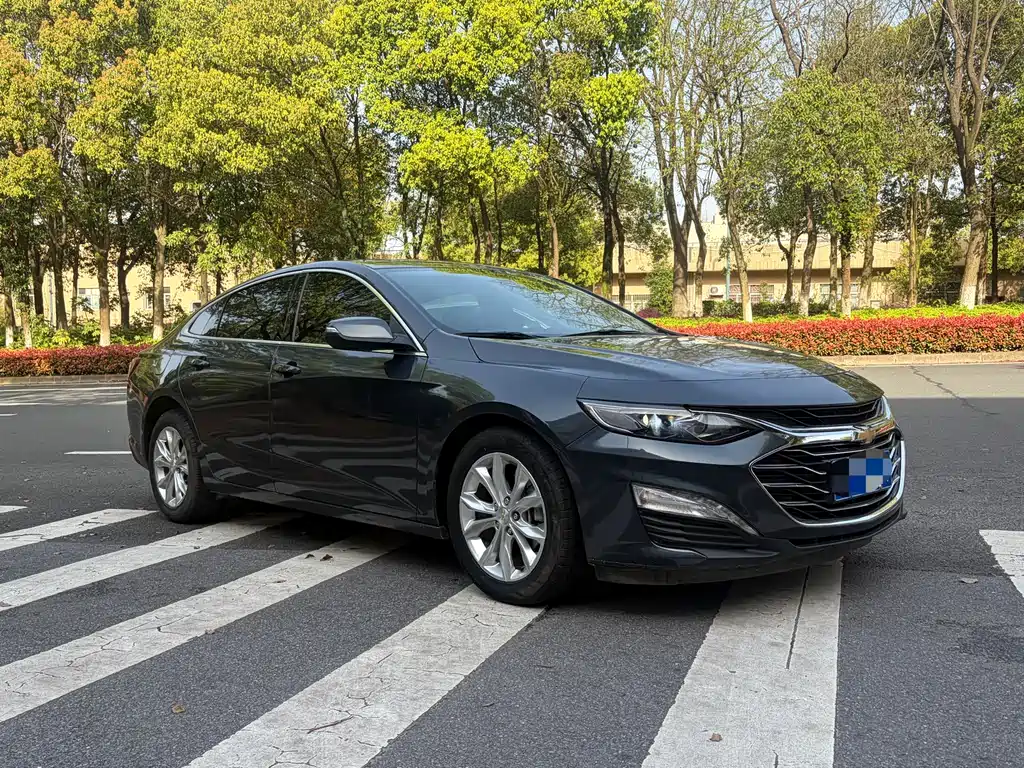 Chevrolet Malibu 2021