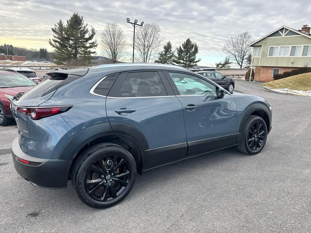 Mazda CX-30 2025