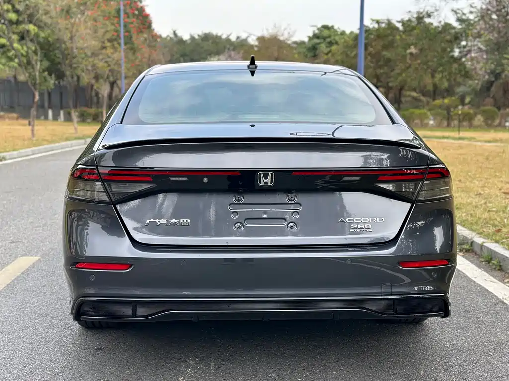 Honda Accord 2023
