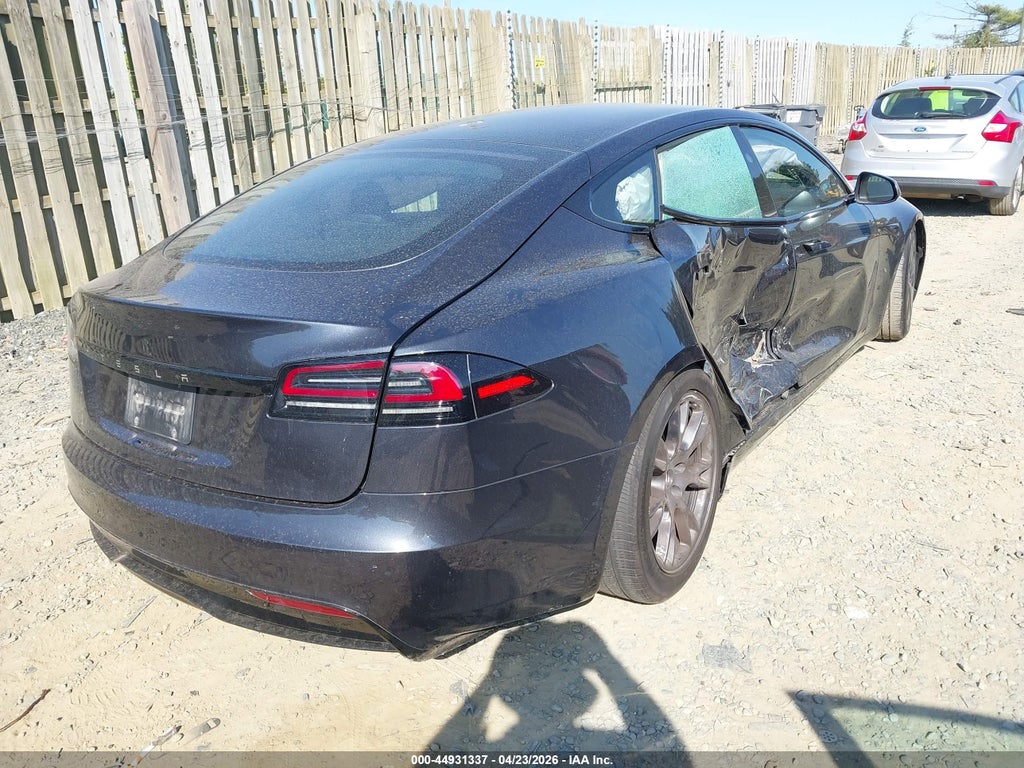 Tesla Model S 2024