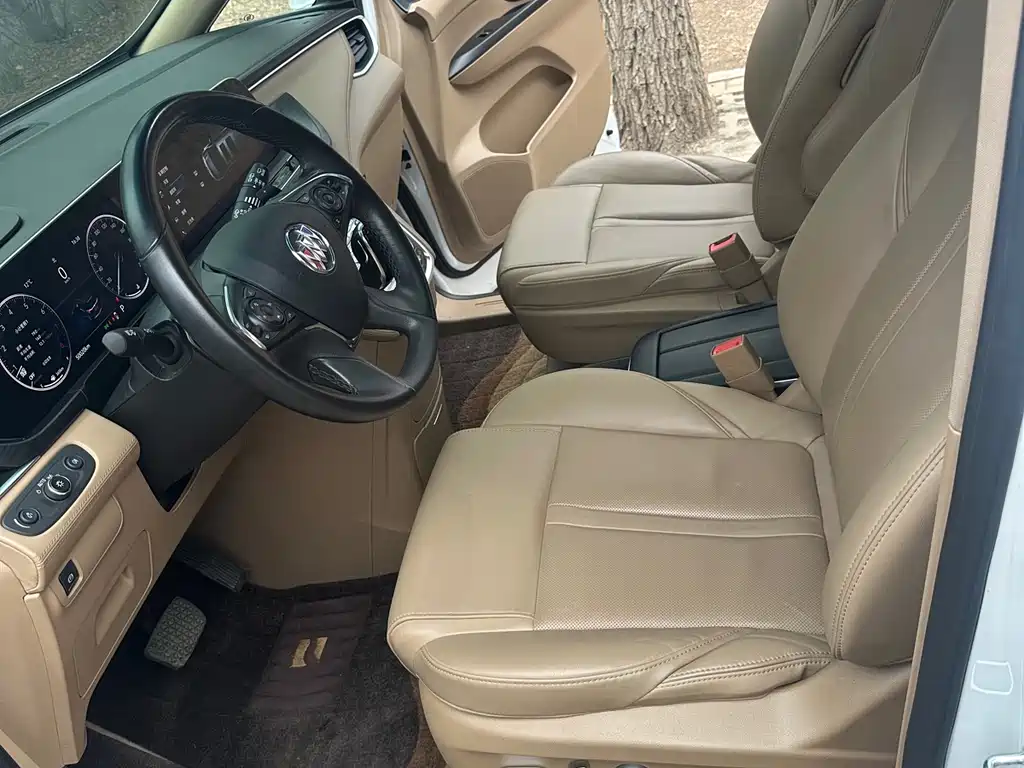 Buick GL8 2021