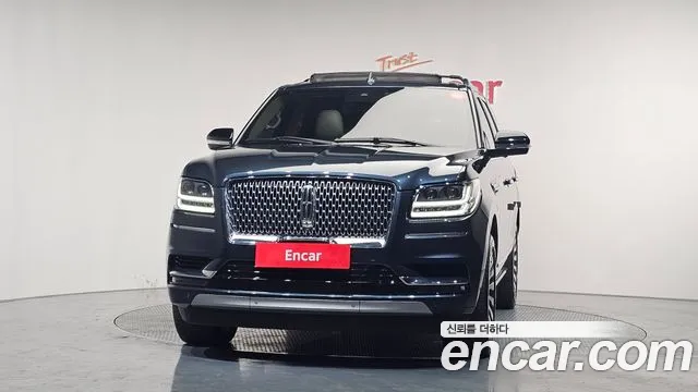 Lincoln Navigator 2021