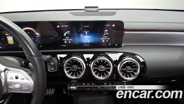 Mercedes-Benz CLA 2021