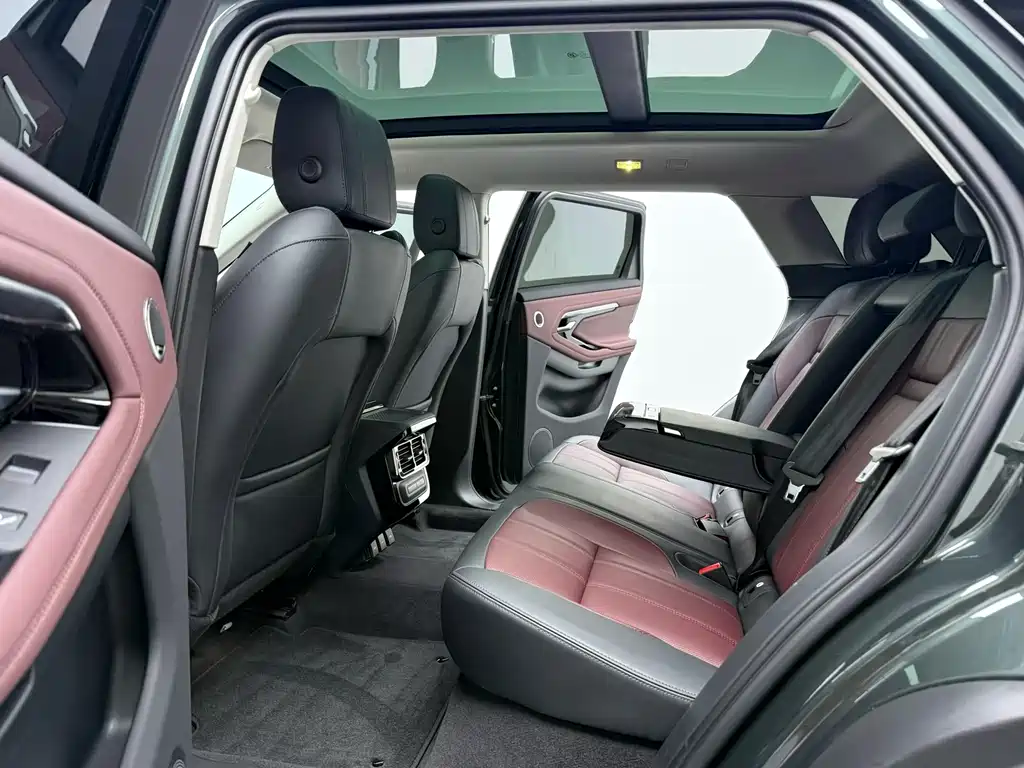 Land Rover Range Rover Evoque 2024
