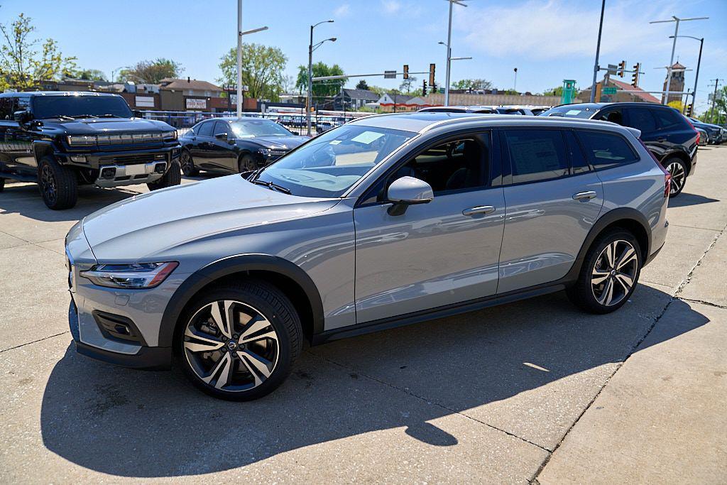 Volvo V60 Cross Country 2026