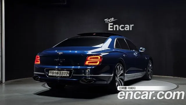 Bentley Flying Spur 2023