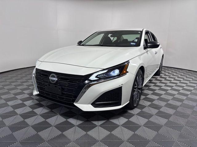 Nissan Altima 2025
