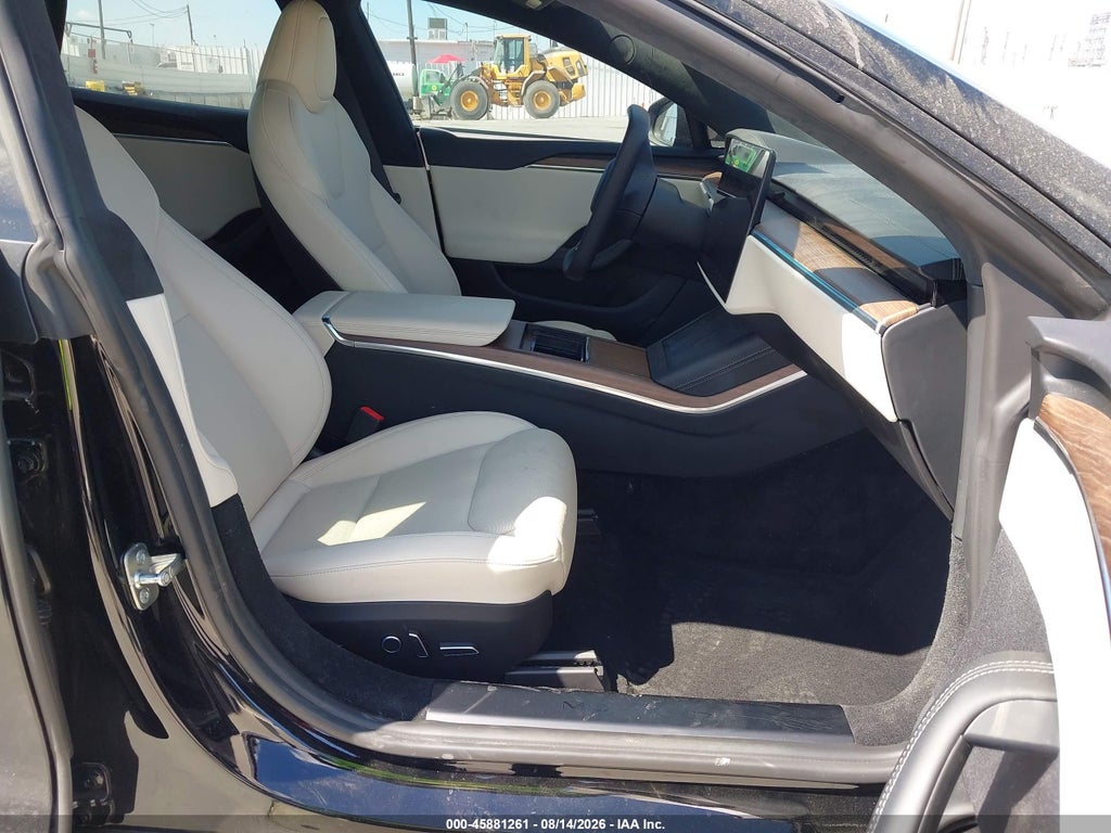 Tesla Model S 2022