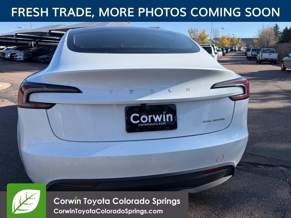 Tesla Model 3 2024