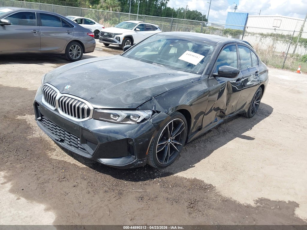 BMW 330 2024