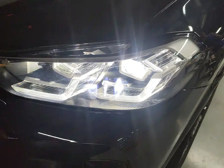 BMW iX3 2023