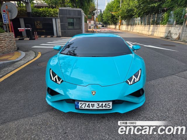 Lamborghini Huracán 2021