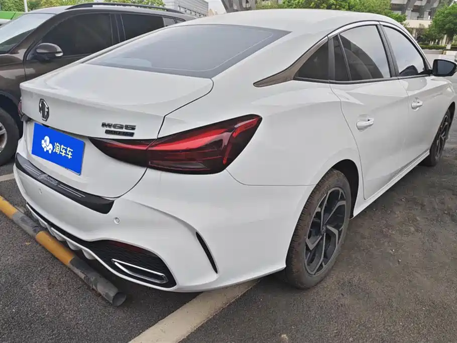 MG MG5 2024