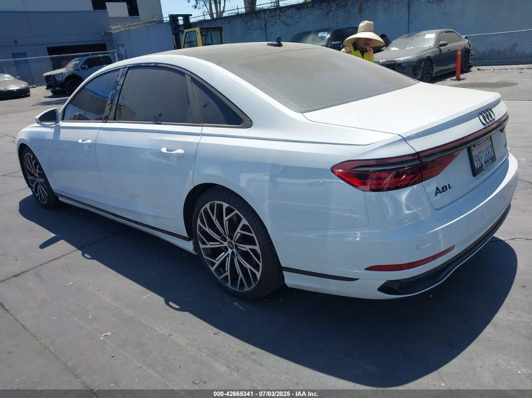 Audi A8 2024