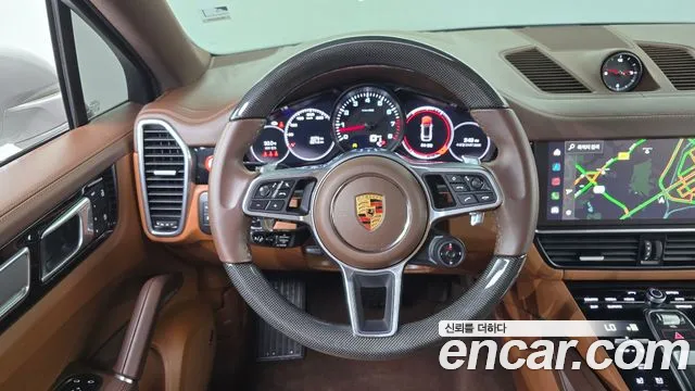 Porsche Cayenne 2022