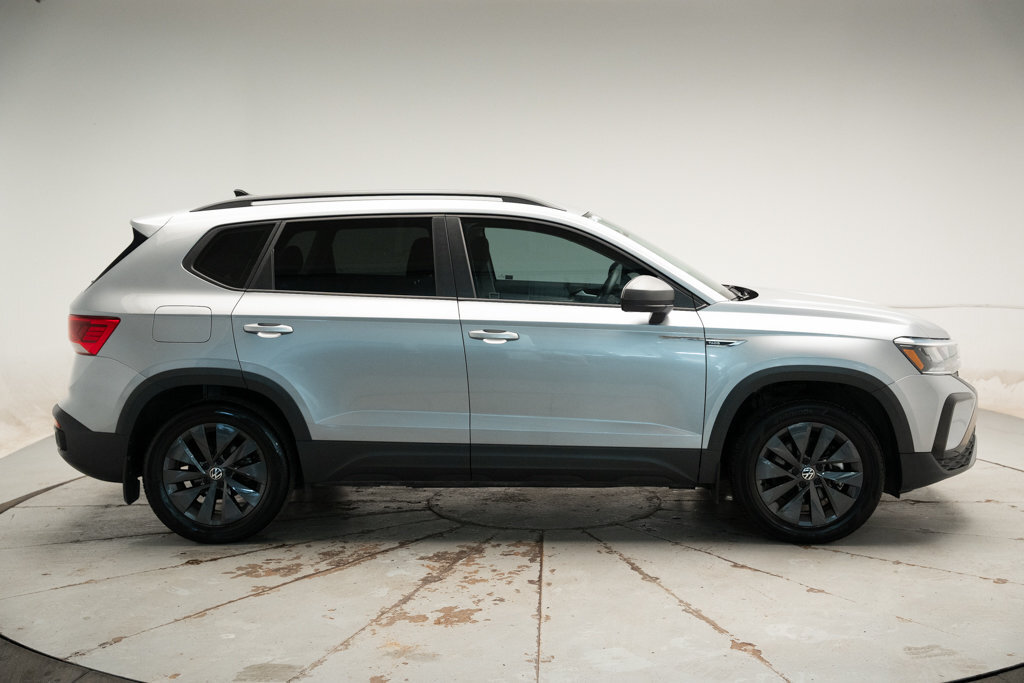 Volkswagen Taos 2022