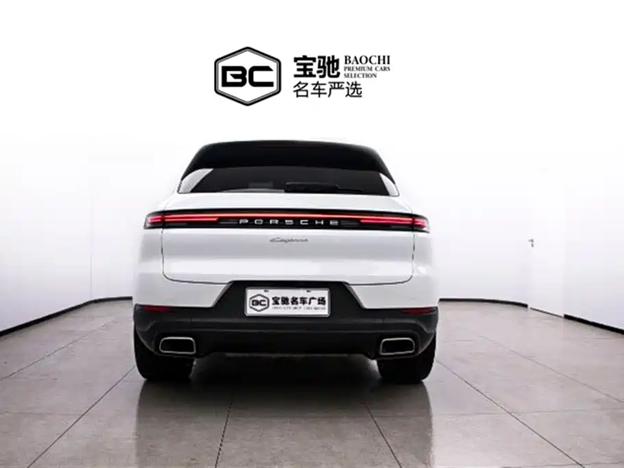 Porsche Cayenne 2024