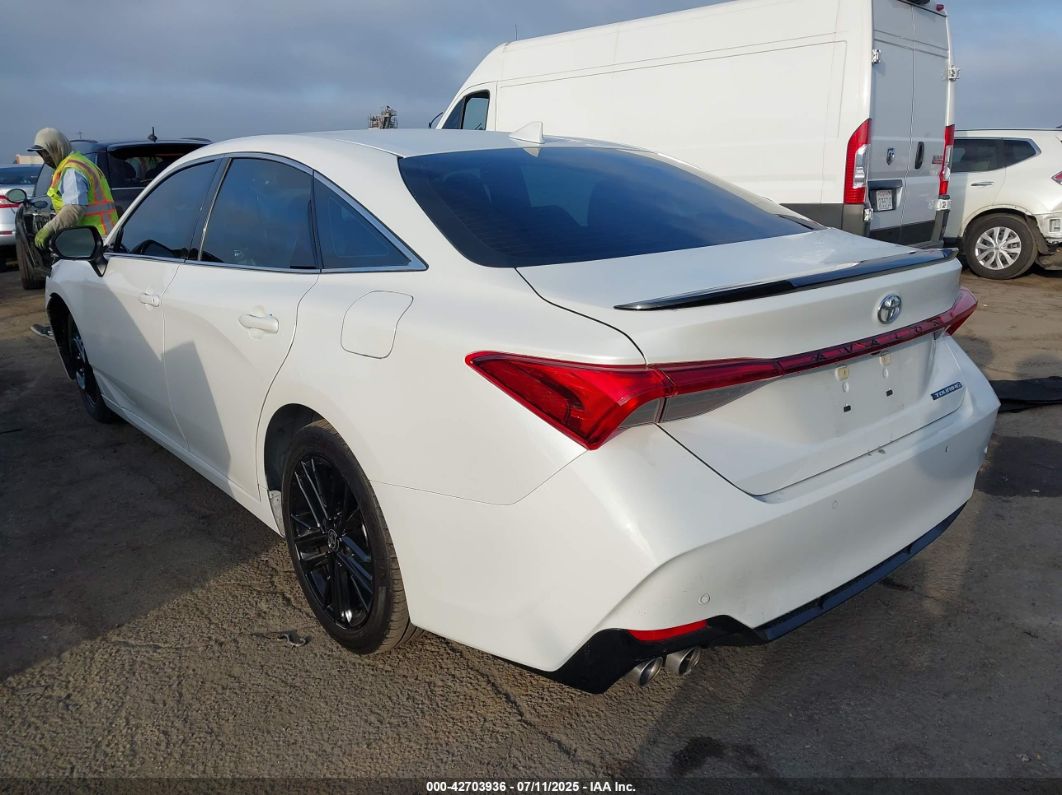 Toyota Avalon 2021