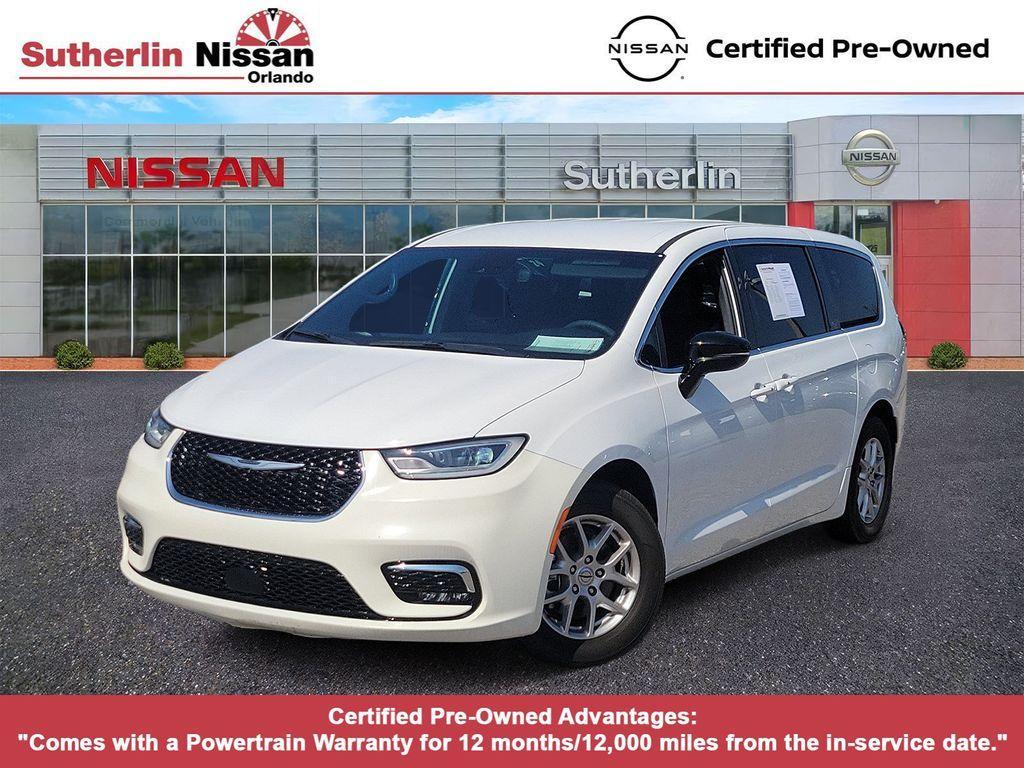 Chrysler Pacifica 2024