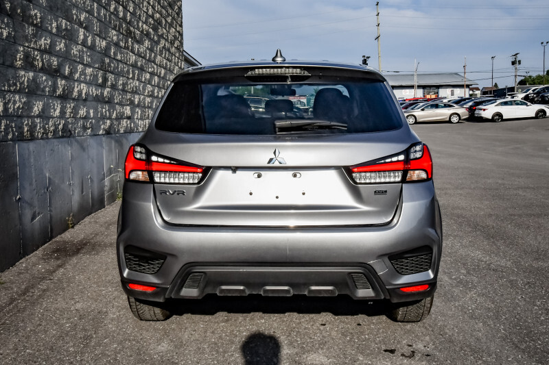 Mitsubishi RVR 2023