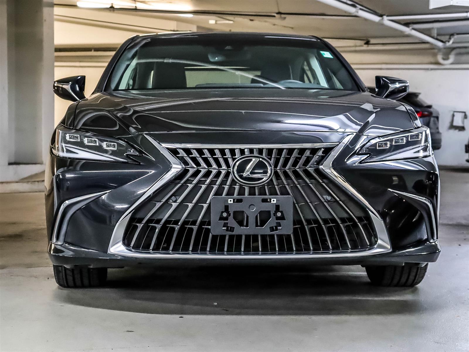 Lexus ES 2024