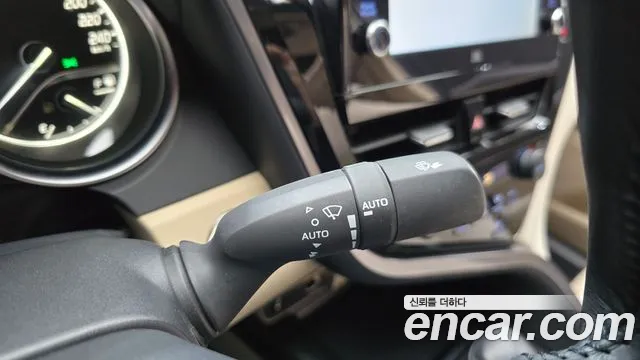 Toyota Camry 2023