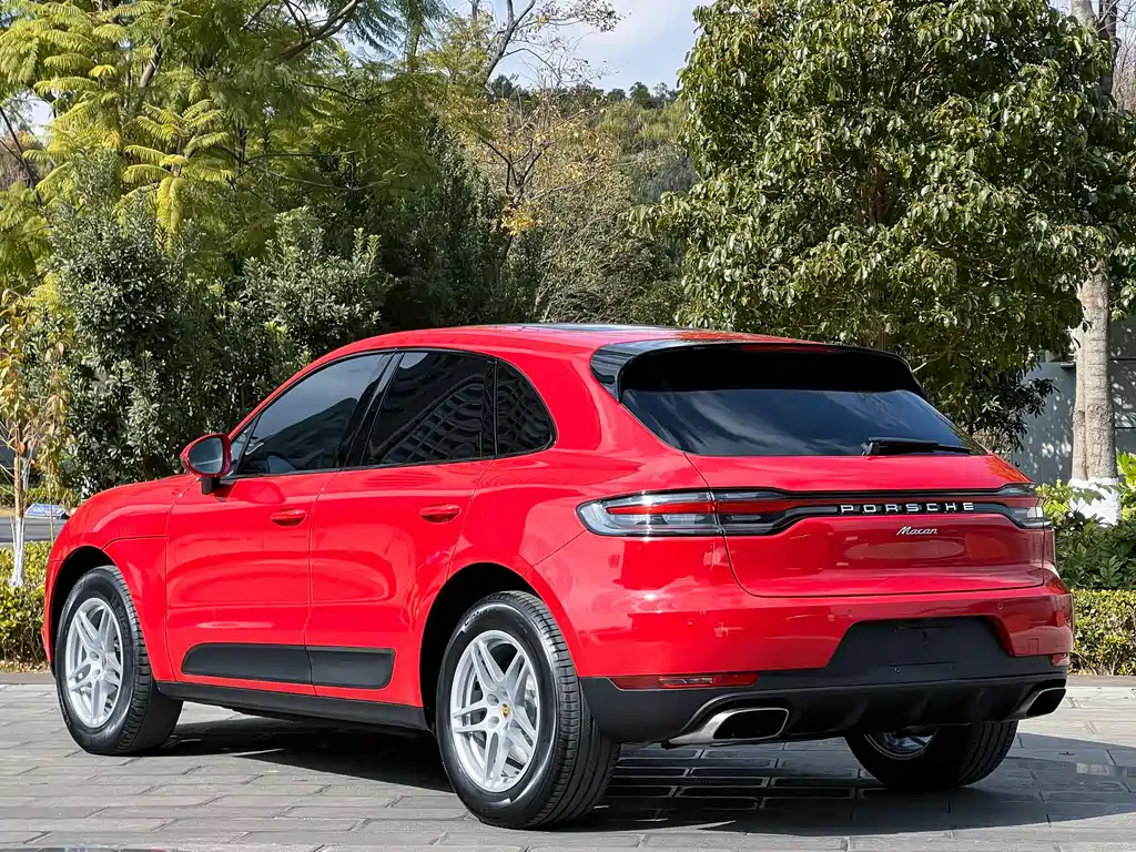 Porsche Macan 2020