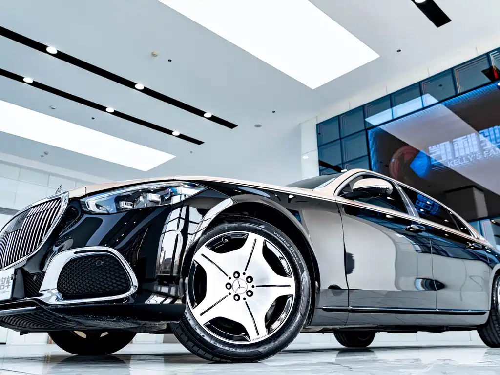 Mercedes-Benz Maybach S-Класс 2022