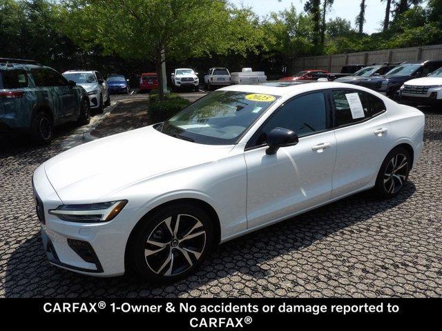 Volvo S60 2025