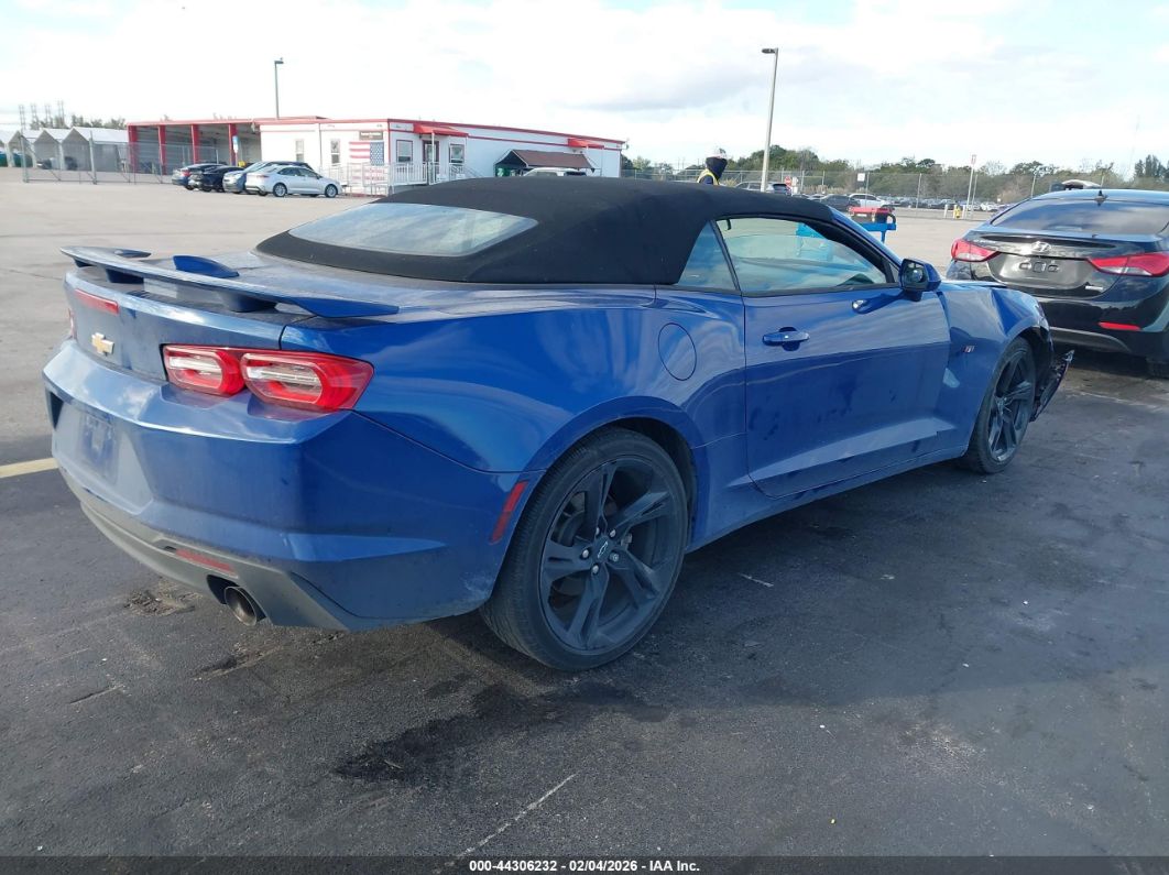 Chevrolet Camaro 2021