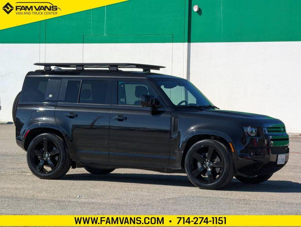Land Rover Defender 2022