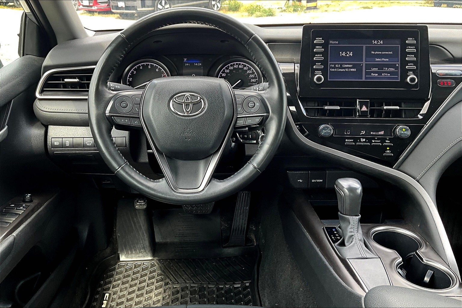 Toyota Camry 2023