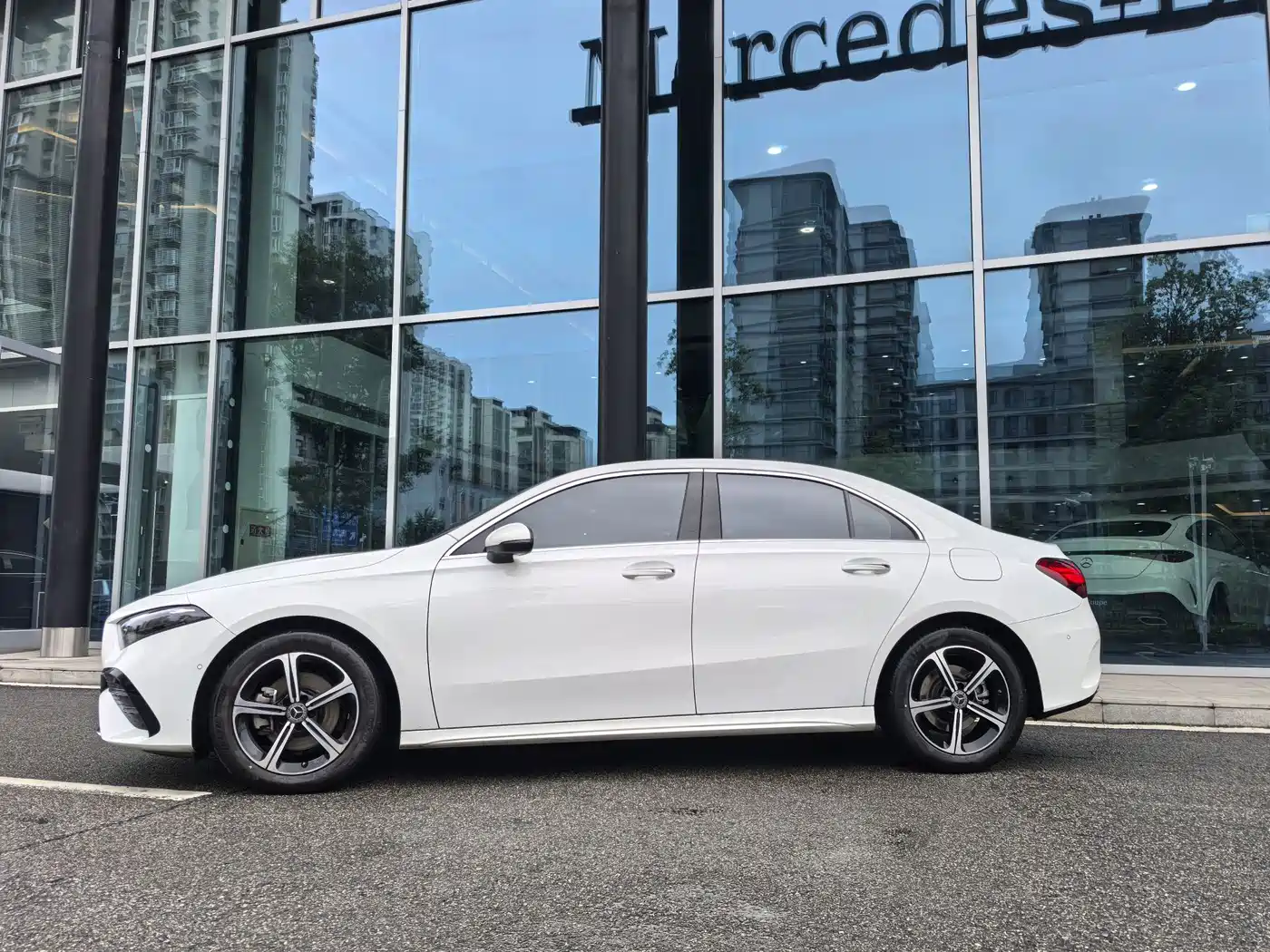 Mercedes-Benz A-Класс 2023