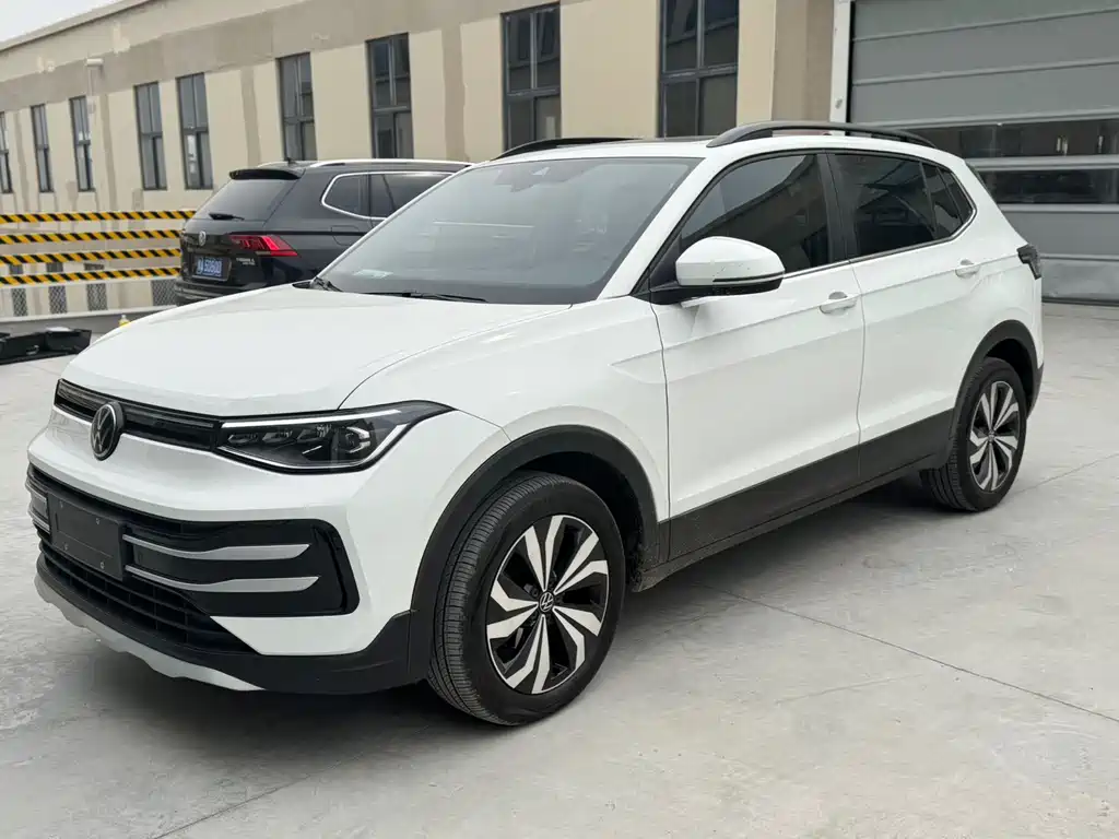 Volkswagen Tharu 2025
