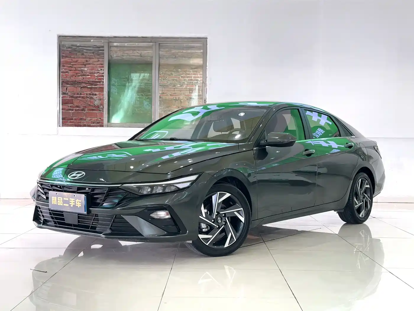 Hyundai Elantra 2024