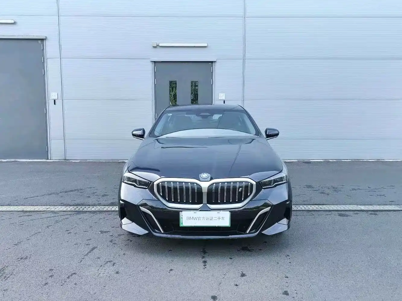 BMW i5 2025