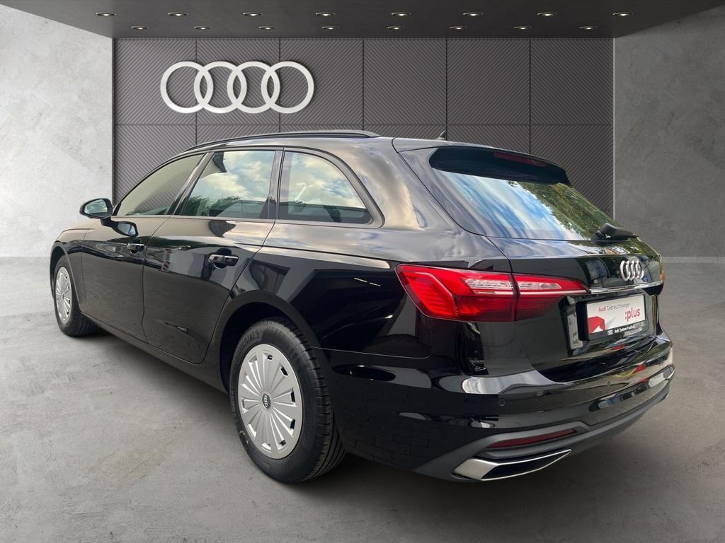 Audi A4 2023