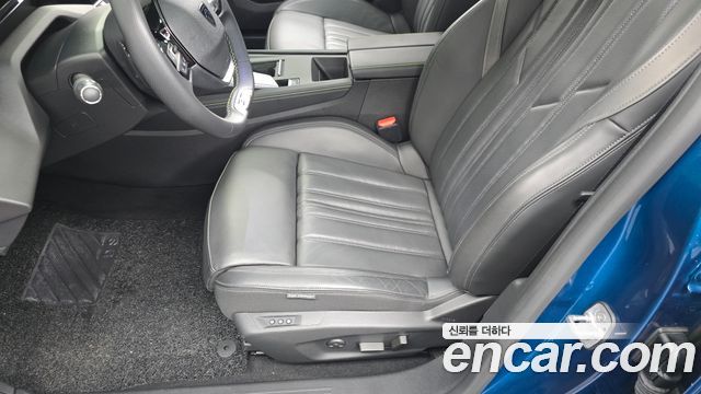 Peugeot 408 2023
