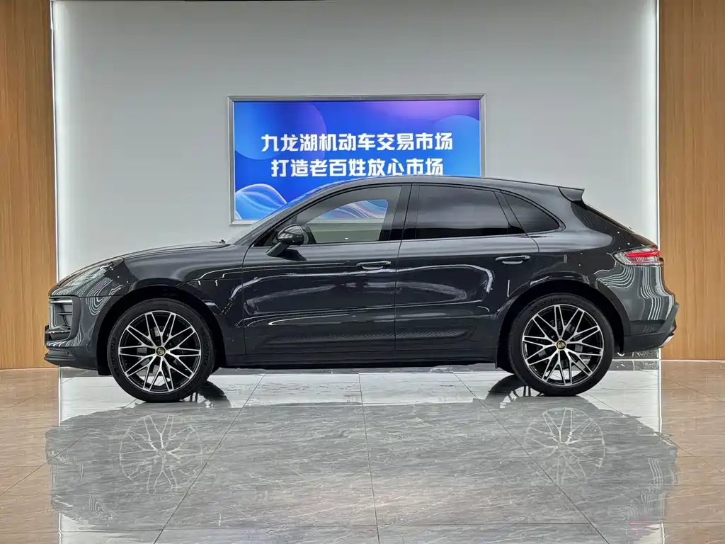 Porsche Macan 2022