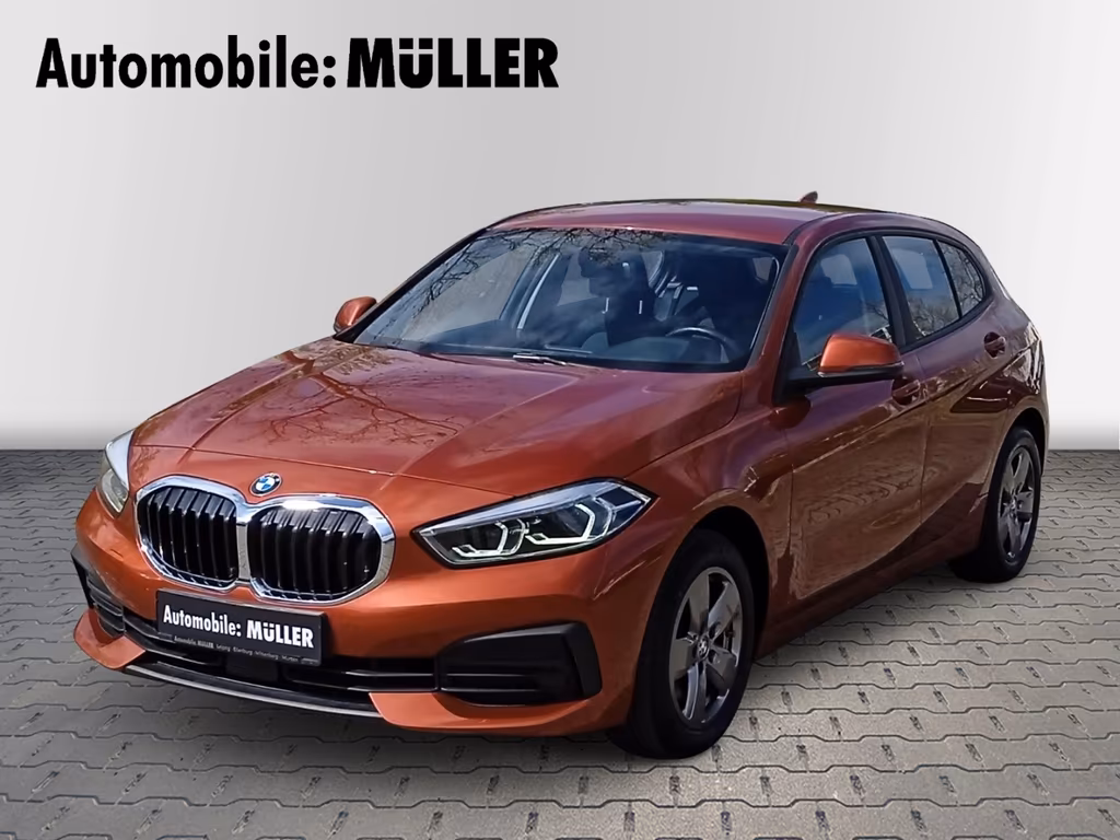 BMW 118 2022