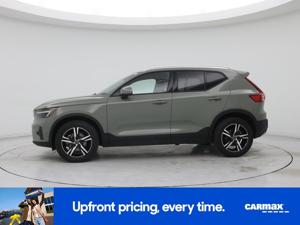 Volvo XC40 2023