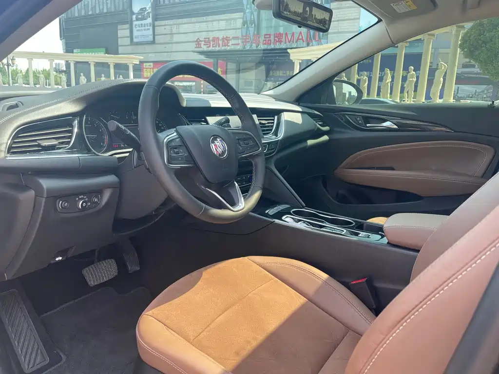 Buick Regal 2023
