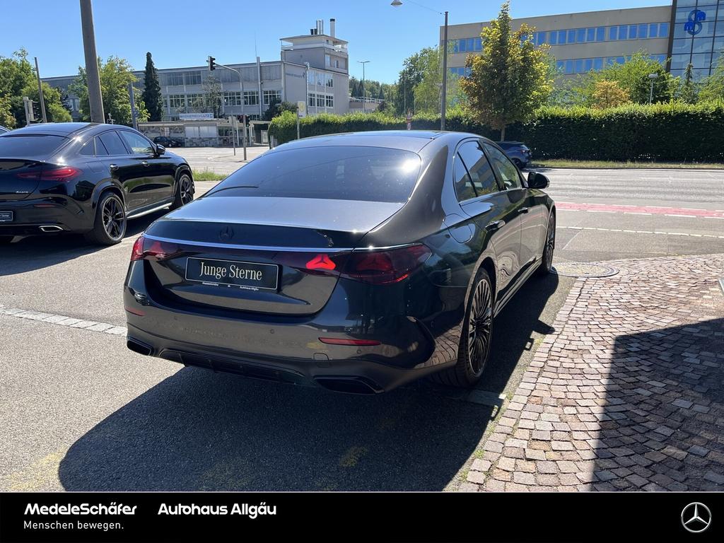 Mercedes-Benz E 220 2024