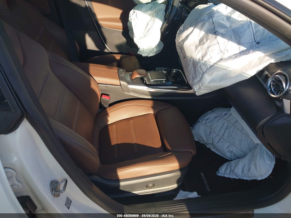 Mercedes-Benz CLA 2022