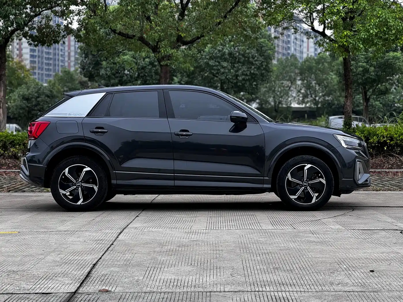 Audi e-tron 2022